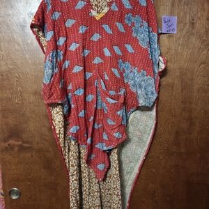 Kantha Bae Hi Lo Tunic Red and Blue Kantha NWOT
